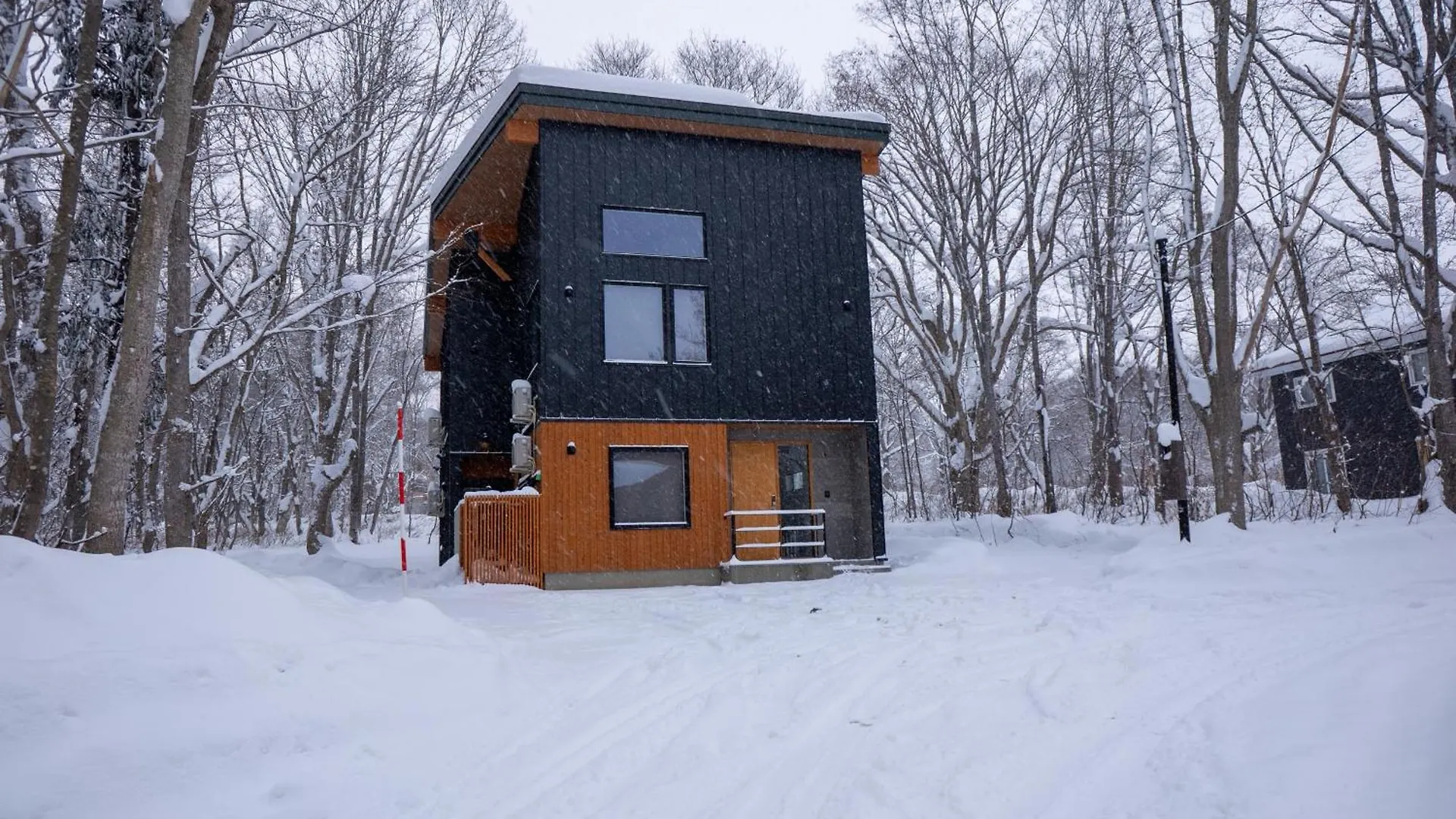 ניסקו Koyo Onsen Chalet בית נופש